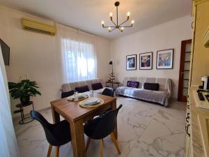Monti di San Paolo Guesthouse with free private parking
