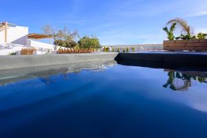 Athiri Luxury Suites