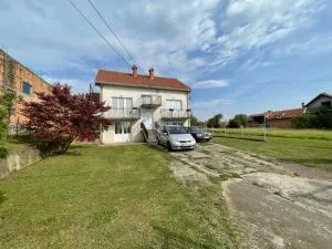 Avala Sunshine - Vinča