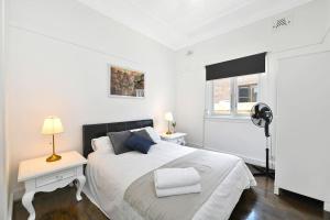 Elegant Family Retreat Near Beaches & Sydney CBD