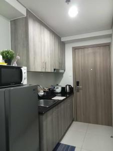 Free Wi-Fi Luxurious Haven by the Bay - 2BR Near MOA PICC CCP