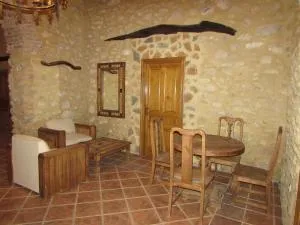 CASTILLO De PIEDRA - El Esparragal