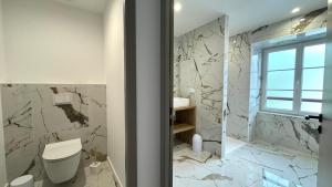 B&B / Chambres d'hotes Maison LAURENTZENIA : Chambre Double - Vue sur Piscine