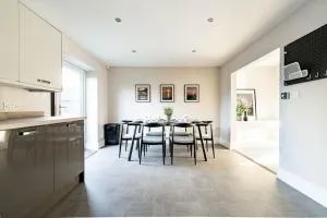 Taylor's House - Old Clee