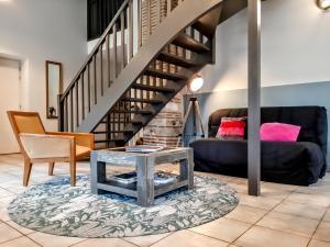 Gîte Mara des Bois - 3 chambres - jardin clos - piscine chauffée- terrasse - climatisation - parking