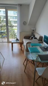 Apartament za wydmą Sosnowa 13