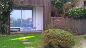 Bel appartement avec parking, face à la mer