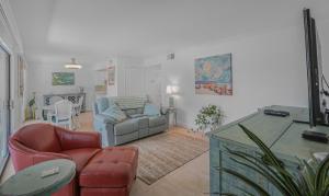 Seascape Villa - 33B