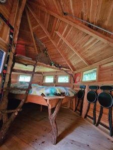 Campings Cabane Dans Les Arbres - Les Lutins : photos des chambres