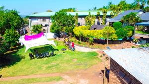 Victoria guest house Nyumbani