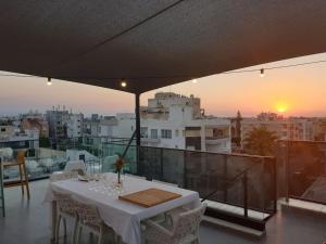 PROTEA RESIDENCE with private terrace