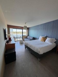 Hotels Hotel Le Pavillon Bleu : photos des chambres