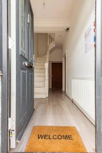 Ladies Only Single Room with Exclusive Shower Room London Edmonton Green