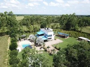 Villa en Villavicencio Piscina Playa - La Armenia