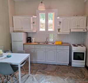 Wilson & Andrew House - Wanderlust