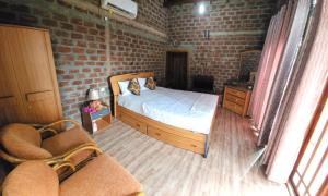 Roo hills sea view chalet