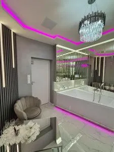 Apartament "Prezydencki Deluxe" Centrum z dużą wanną dla Dwojga - Mnichowo