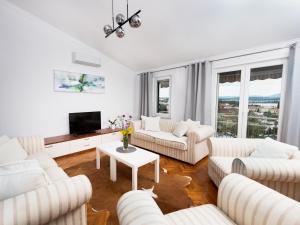 Apartment Olive Malinska - Panoramic Sea View