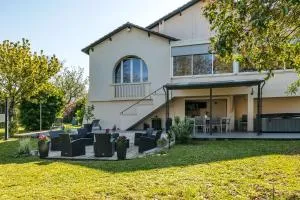 Maison Familiale BERGERAC billard jardin clos - 贝尔热拉克