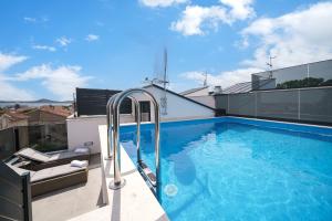 "Golden Sky"Rooftop Pool Villa