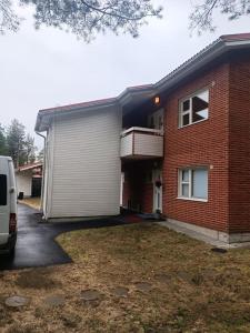 1BR Apartment M6 with sauna, big balcony,free parking