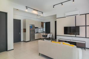Urban Suite By Bold@Seaview