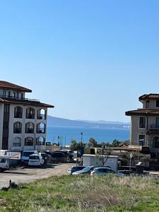 Луксозен Апартамент Анастасия-Сарафово на 150м от морето