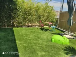 Superbe rez de jardin à 10 minutes des plages - Léou