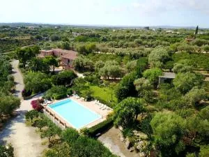 Agriturismo Borgo Levante - Villasmundo