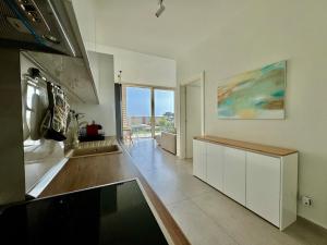 Green Coast, Palase 148