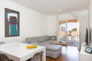 Appartamento con 2 Camere da Letto e Vista Baia