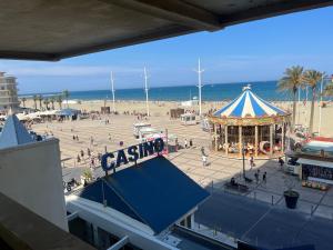 Appartement magnifique VUE MER Canet plage
