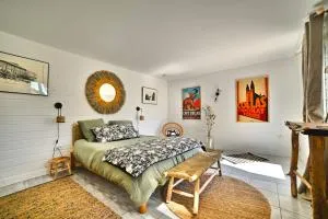 Hirondelles et Abeille - 龙斯莱班