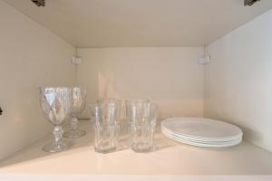 21 - Cozy new studio, Movie screen