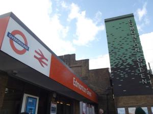 Ladies Only Single Room with Exclusive Shower Room London Edmonton Green