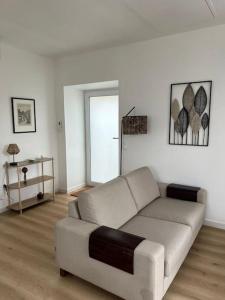 Appartements Petite maison au calme proche bourg : photos des chambres