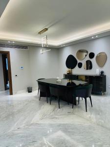 OMI Resdance silver palm