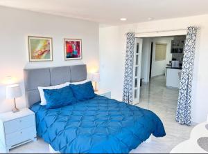 Elegant Condo in an Upscale Building