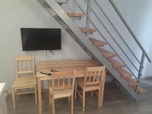 Yaroslaviv val apartment