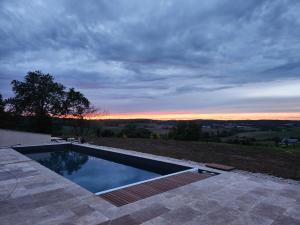 Maisons de vacances Gite de charme, bastide avec piscine : photos des chambres