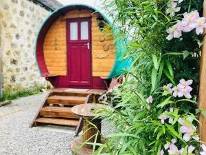 Bowtop Wagon at Lettoch Farm - Glenrinnes