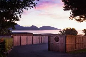 Clifftop Cabins - 凯库拉