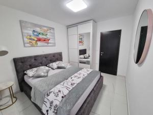 Luxury apartment Antonija-old town