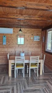 Sol Apartments Gjiri Lalzit