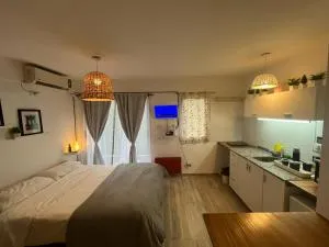 NUEVO DPTO BANFIELD Centrico COMODO Impecable - Remedios de Escalada