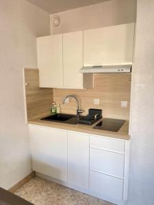 Superbe Appartement avec Terrasse, 5 minutes Croisette