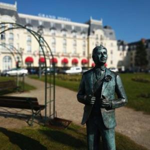 Maisons de vacances L-ALOUETTE maison 4/5pers PISCINE/MER Cabourg a pied : photos des chambres