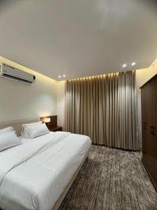 فندق اللحظات السعيدة