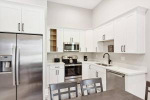 Luxury Villa 5bdrm 5ba Near French Quarter