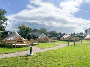 Greystones Glamping - Tent 1